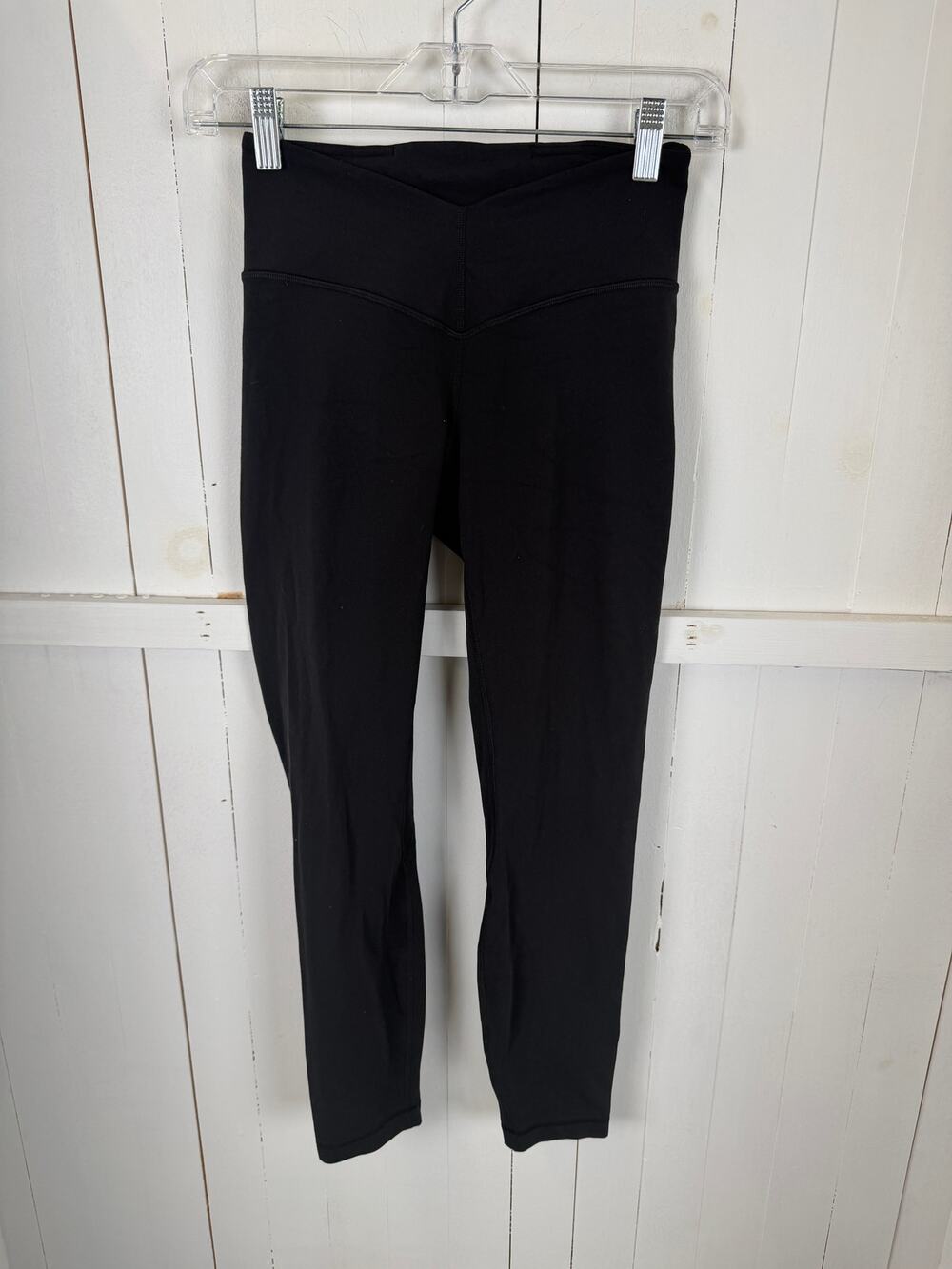 Lululemon Black Ankle Leggings Women’s Size 4 Nylon